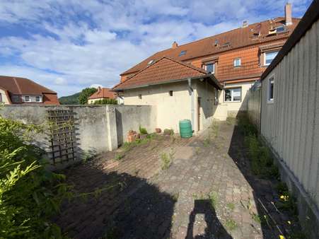 Hof Hof - Reihenmittelhaus in 99706 Sondershausen mit 75m² kaufen