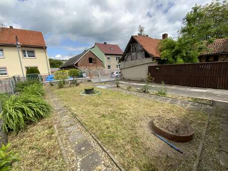 Vorgarten - Einfamilienhaus in 99707 Kyffhäuserland mit 110m² kaufen