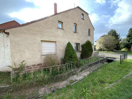 Seitenansicht - Einfamilienhaus in 06567 Bad Frankenhausen mit 190m² kaufen