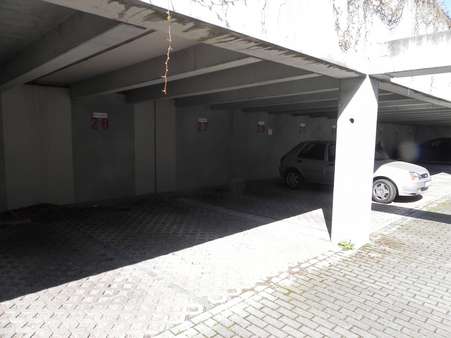 Garagen 2 - Etagenwohnung in 99086 Erfurt mit 282m² als Kapitalanlage kaufen