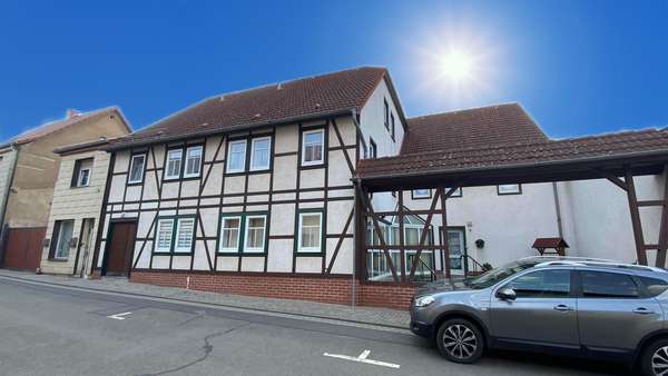 Frontansicht - Zweifamilienhaus in 99955 Herbsleben mit 243m² als Kapitalanlage kaufen