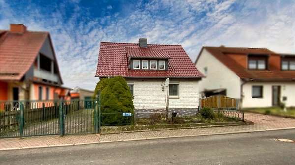 Ruhige Straße - Einfamilienhaus in 99996 Unstruttal mit 120m² kaufen