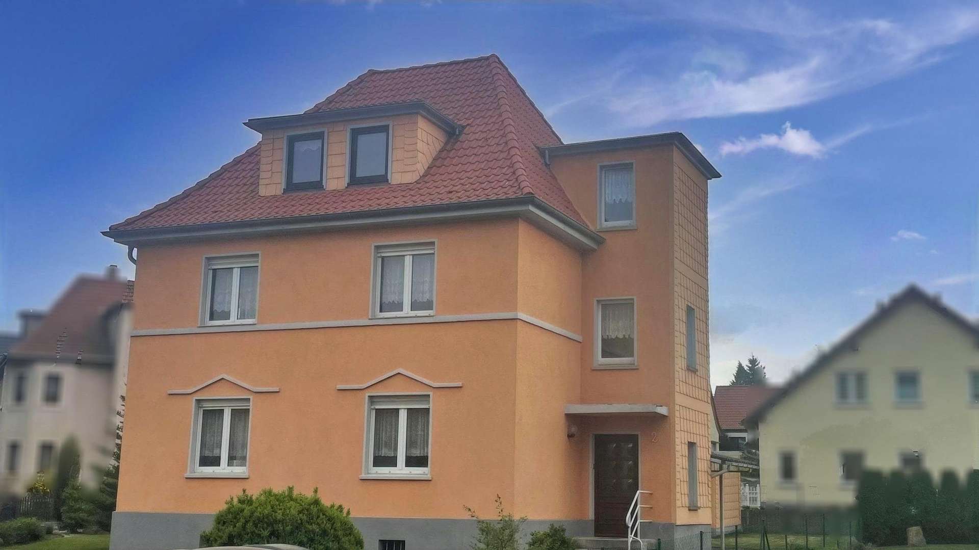 Straßenansicht - Zweifamilienhaus in 99947 Bad Langensalza mit 220m² als Kapitalanlage kaufen