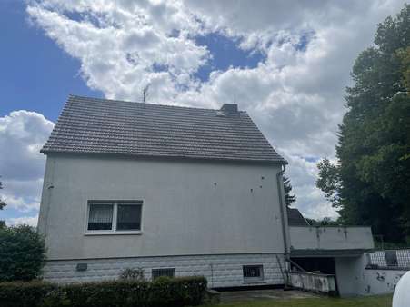 Seitenansicht - Einfamilienhaus in 99958 Tonna mit 180m² kaufen