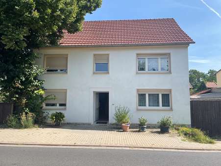 Frontansicht - Einfamilienhaus in 99958 Tonna mit 108m² kaufen