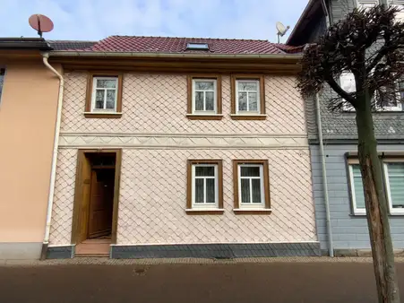 Reihenmittelhaus in Großengottern zu verkaufen