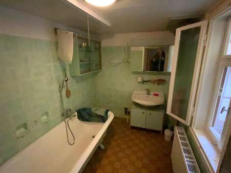 Badezimmer - Reihenmittelhaus in 99991 Unstrut-Hainich mit 96m² kaufen