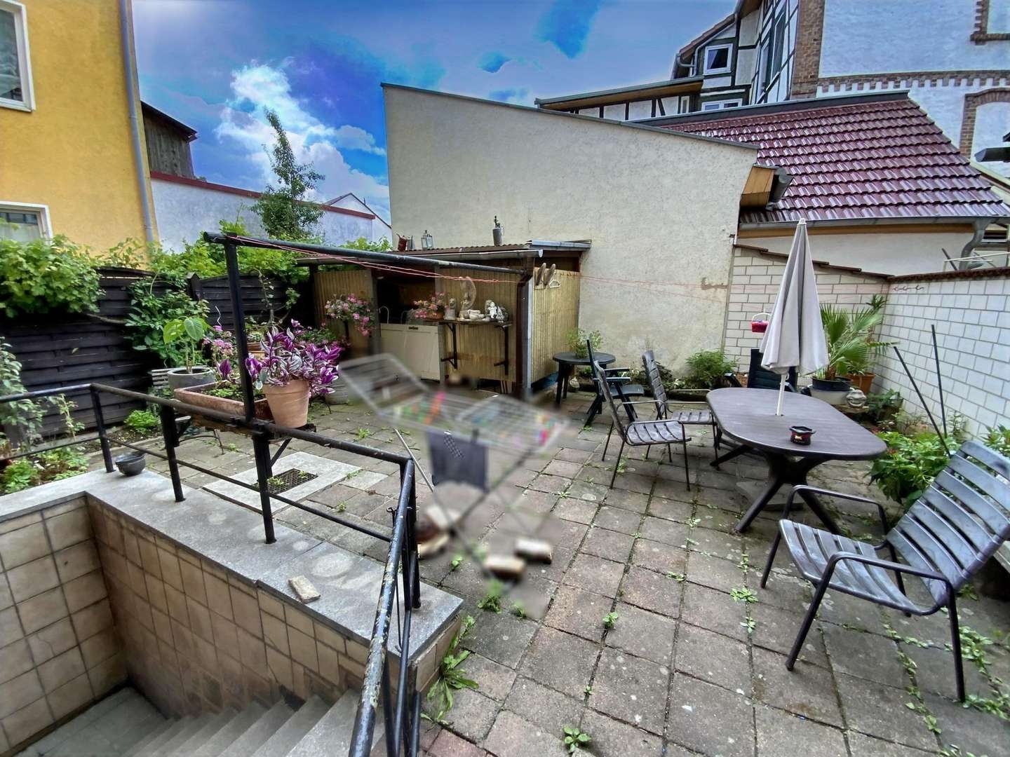 Gemütlicher Innenhof Gemütlicher Innenhof - Mehrfamilienhaus in 99974 Mühlhausen mit 192m² kaufen