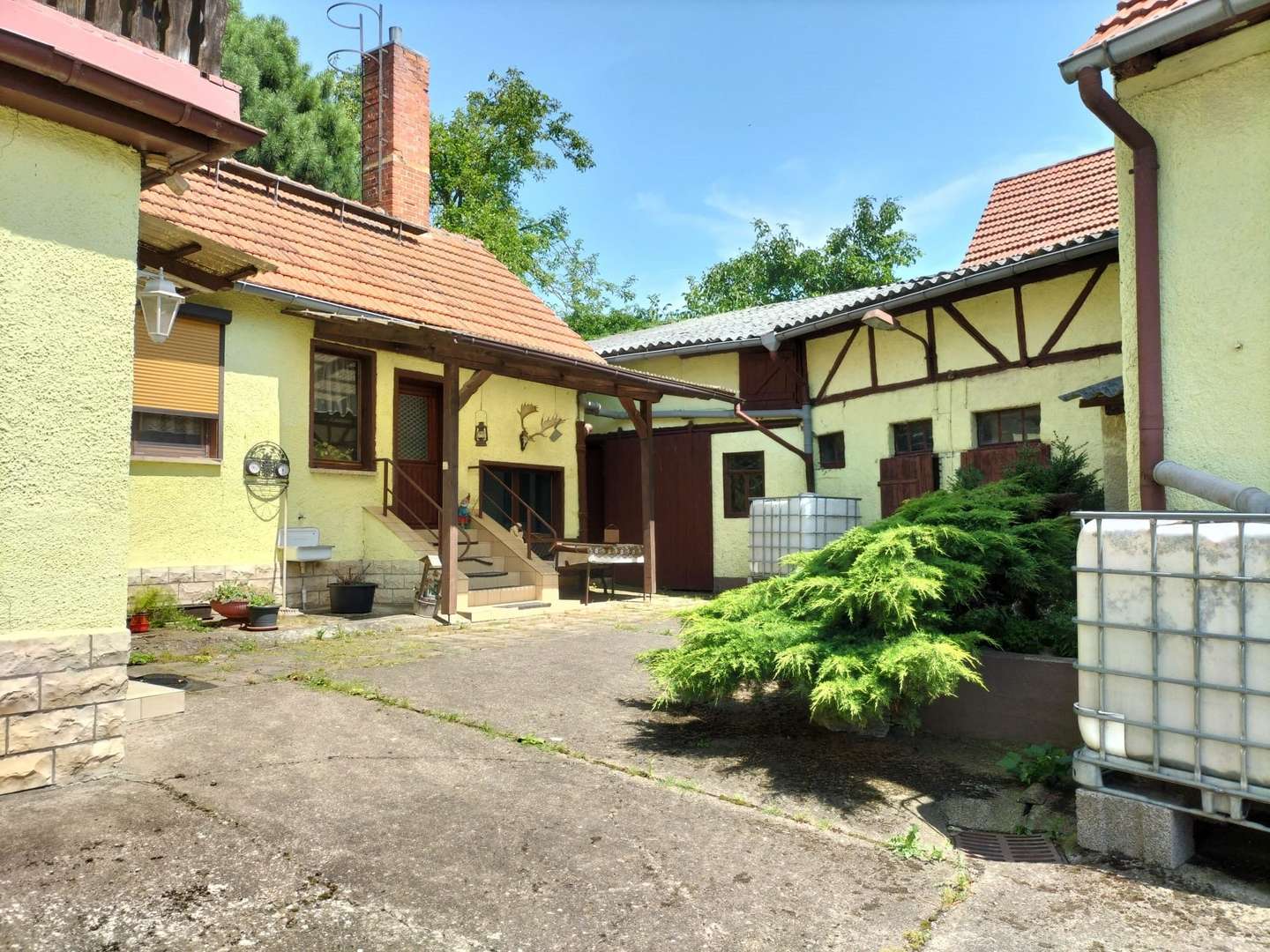 Innenhof Innenhof - Einfamilienhaus in 99947 Bad Langensalza mit 124m² kaufen
