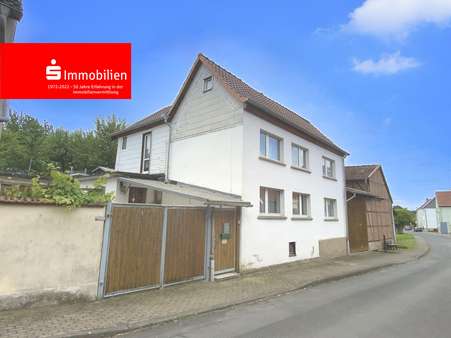 Strassenansicht - Einfamilienhaus in 37339 Buhla mit 140m² kaufen