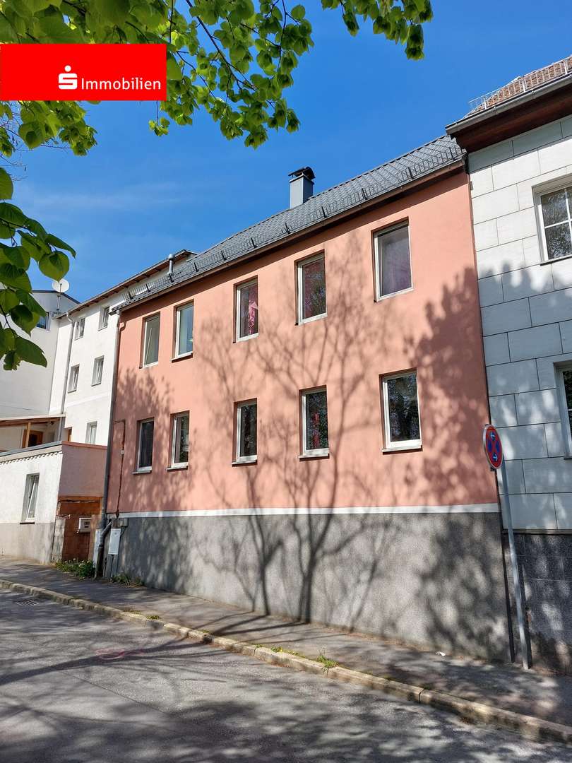 Straßenansicht (1) - Reihenmittelhaus in 07973 Greiz mit 140m² kaufen