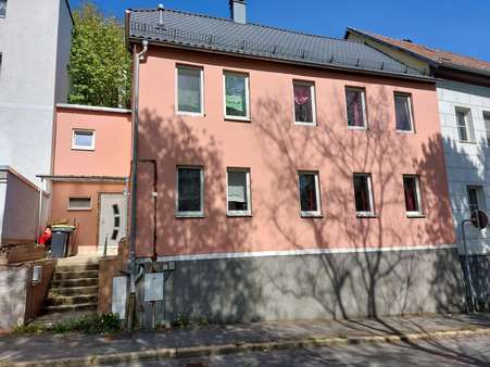 Straßenansicht (2) - Reihenmittelhaus in 07973 Greiz mit 140m² kaufen