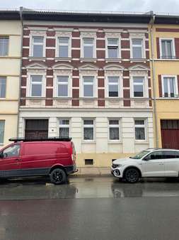 Außenansicht Außenansicht - Etagenwohnung in 07551 Gera mit 79m² kaufen