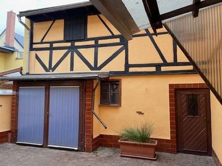 Anbau mit Garage und Werkstatt - Reihenmittelhaus in 07950 Zeulenroda-Triebes mit 150m² kaufen