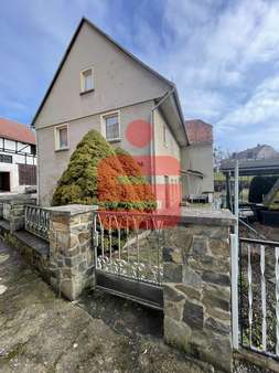 Giebelseite Giebelseite - Einfamilienhaus in 07980 Berga-Wünschendorf mit 85m² kaufen