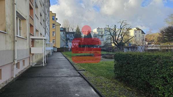 Hauseingänge - Etagenwohnung in 07548 Gera mit 56m² kaufen