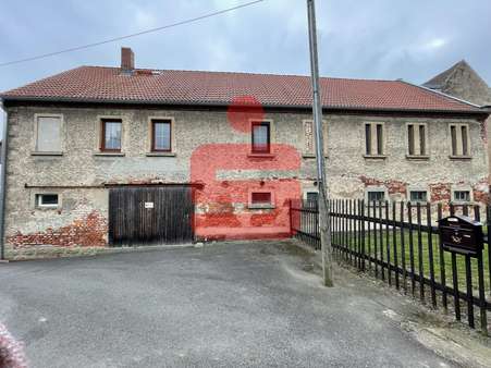 rechte Gebäudeteil rechte Gebäudeteil - Bauernhaus in 07580 Ronneburg mit 275m² kaufen