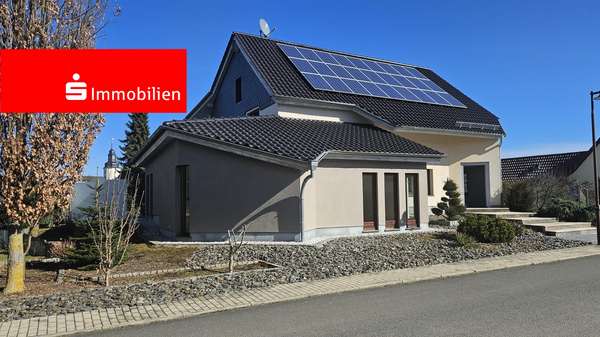 Seitenansicht Seitenansicht - Einfamilienhaus in 07580 Großenstein mit 322m² kaufen
