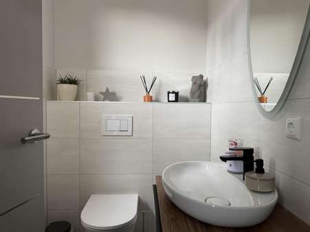Gäste-WC - Doppelhaushälfte in 07580 Ronneburg mit 125m² kaufen
