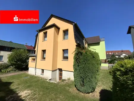 Charmante Doppelhaushälfte in begehrter Wohnlage Altenburgs – Perfekt für Familien!