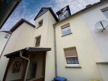 Zweifamilienhaus in 06729 Elsteraue mit 155m² kaufen