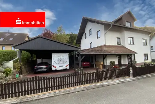 Geräumiges Einfamilienhaus mit Einliegerwohnung