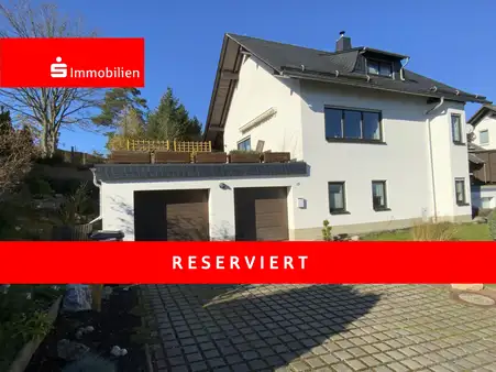 Großzügiges Einfamilienhaus mit traumhaftem Blick