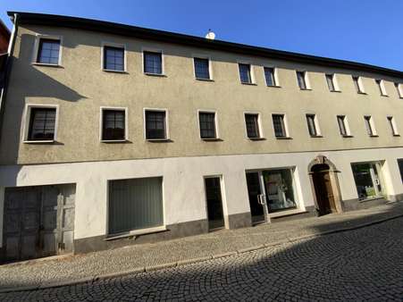Straßenansicht - Mehrfamilienhaus in 07318 Saalfeld mit 325m² kaufen