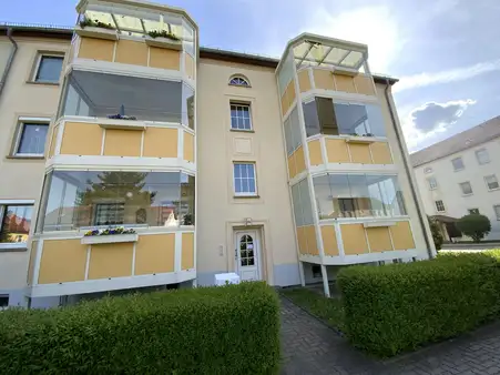 ETW mit Balkon in Volkstedt