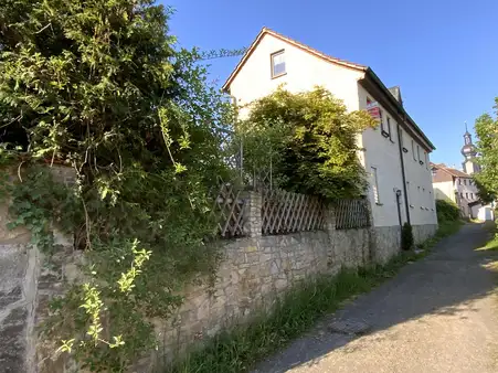 Großzügiges Stadthaus in Saalfeld