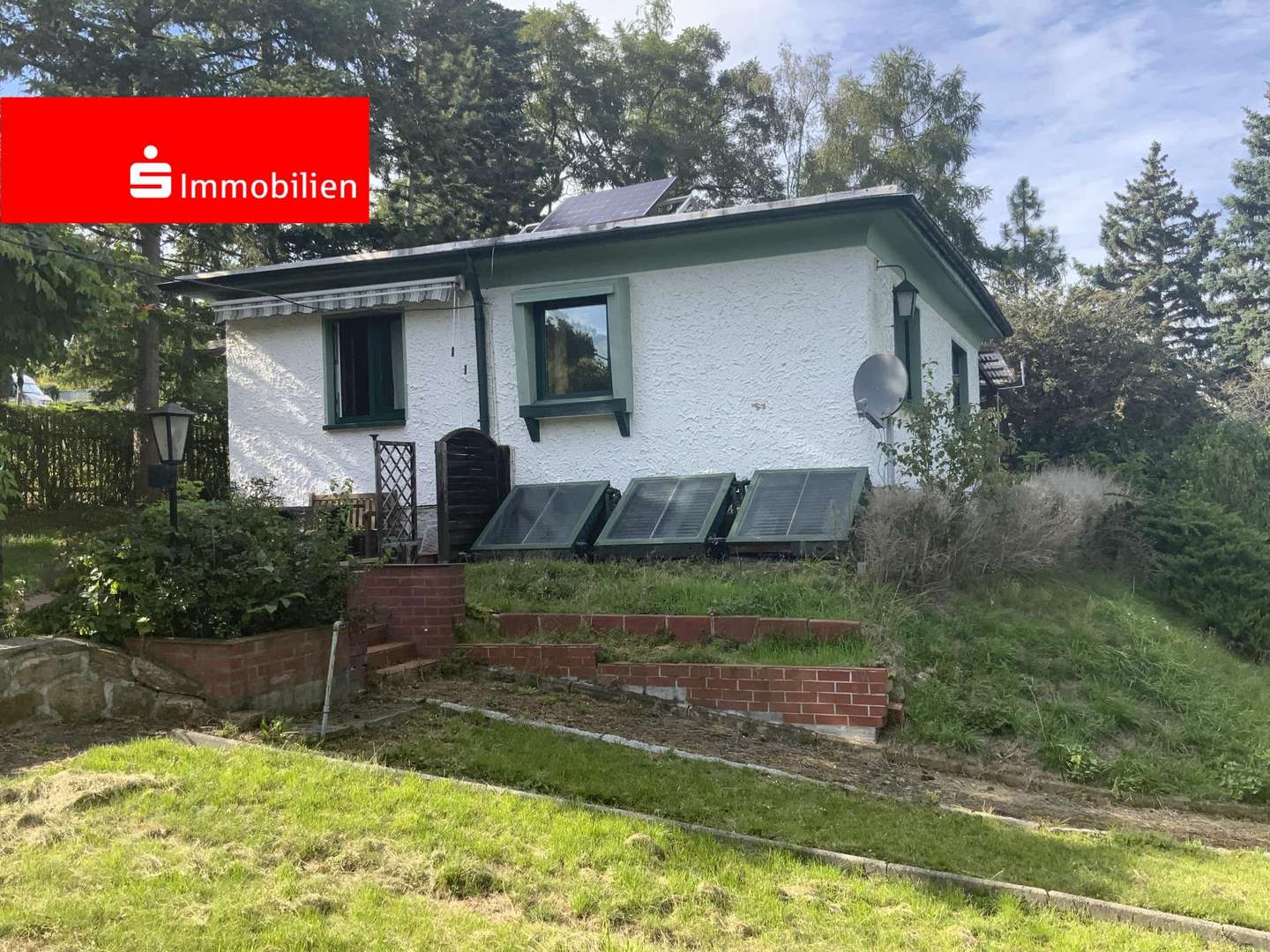 Seitenansicht Seitenansicht - Bungalow in 07318 Saalfeld mit 65m² kaufen
