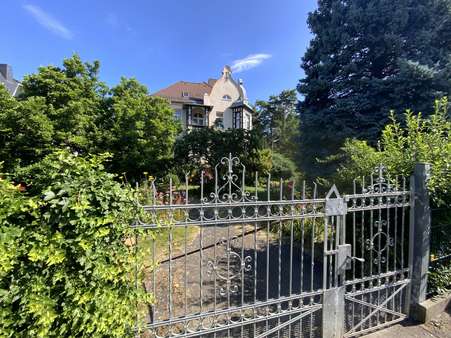 Vorderansicht - Villa in 07422 Bad Blankenburg mit 245m² kaufen