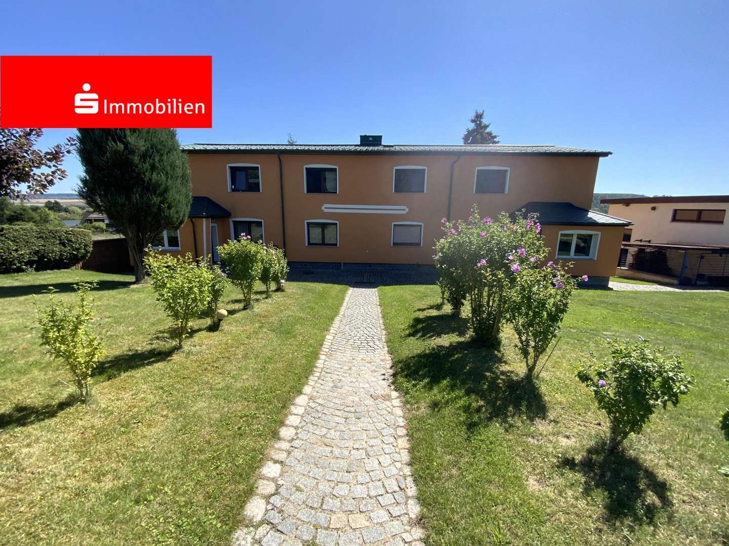 Vorderansicht Vorderansicht - Erdgeschosswohnung in 07333 Unterwellenborn mit 76m² kaufen
