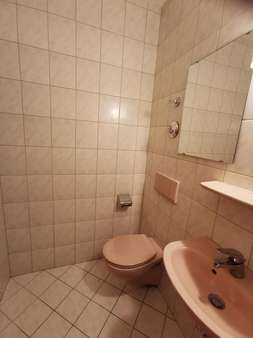 Toilette - Ladenlokal in 07356 Bad Lobenstein mit 113m² günstig mieten