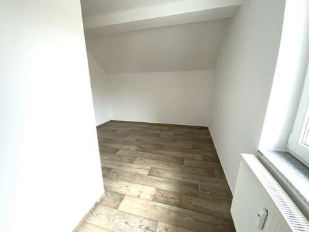 Schlaf- oder Kinderzimmer Schlaf- oder Kinderzimmer - Maisonette-Wohnung in 07907 Schleiz mit 68m² mieten