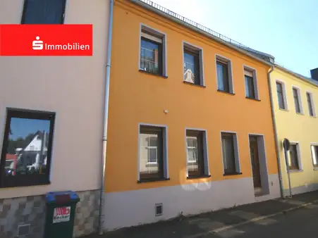 Mietsteigerung Ade! Reihenmittelhaus in zentraler Stadtlage von Schleiz! 