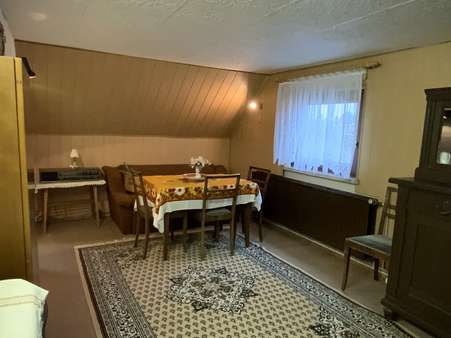 Zimmer 2 im OG - Doppelhaushälfte in 07381 Pößneck mit 100m² kaufen