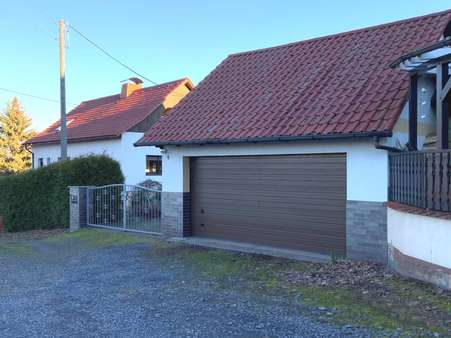 Zufahrt Grundstück und Garage - Einfamilienhaus in 07381 Wernburg mit 160m² kaufen