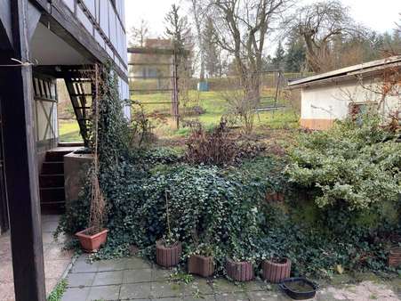 Blick in den Garten - Einfamilienhaus in 07381 Pößneck mit 150m² kaufen