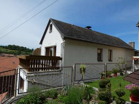 Ansicht Ost - Einfamilienhaus in 07907 Schleiz mit 88m² kaufen