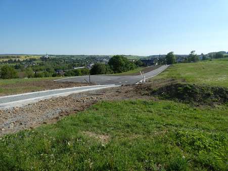 Wendehammer Auenblick mit Fußweg Platanenweg - Grundstück in 07907 Schleiz mit 27439m² kaufen