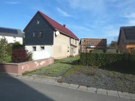 Ruhige Lage mit viel Platz gewünscht?! ... Schönes Einfamilienhaus in Dittersdorf! 