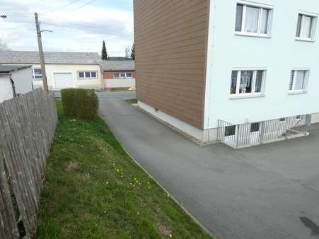 Zufahrt Innenhof - Etagenwohnung in 07922 Tanna mit 58m² kaufen