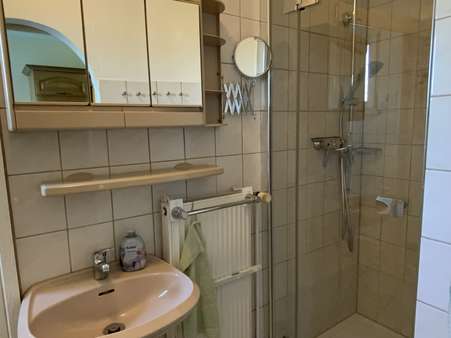 Duschbad im EG Duschbad im EG - Doppelhaushälfte in 07381 Pößneck mit 124m² kaufen
