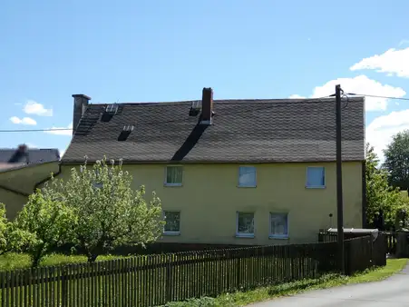 Ländliches Anwesen sucht kreative Handwerkerhände! Einfamilienhaus in Langenbach! 