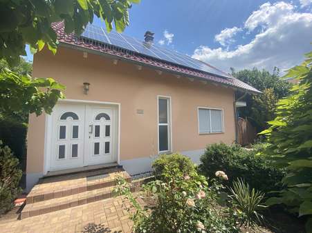 Hausansicht - Einfamilienhaus in 07751 Jena mit 125m² kaufen