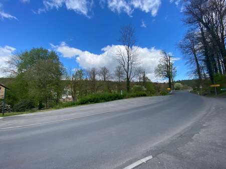 Ansicht Parkplatz - Hotel in 07646 Trockenborn-Wolfersdorf mit 1794m² kaufen