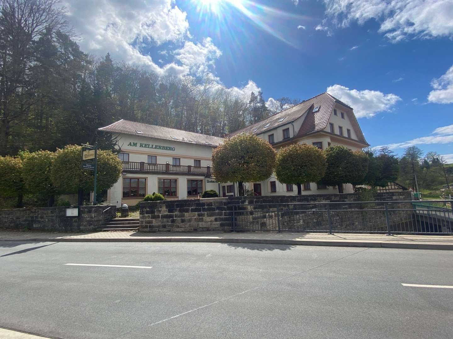 Straßenansicht - Hotel in 07646 Trockenborn-Wolfersdorf mit 1794m² kaufen