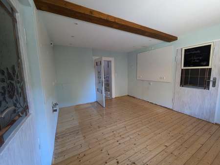 Küche aus anderer Perspektive - Einfamilienhaus in 07774 Dornburg-Camburg mit 60m² kaufen