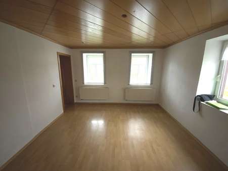 EG: Wohnzimmer - Bauernhaus in 07616 Petersberg mit 120m² kaufen